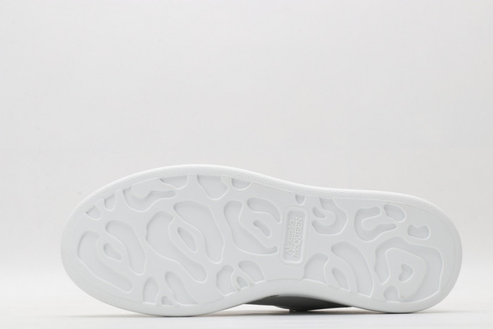 ale*d*r M*Q*en sole sneakers