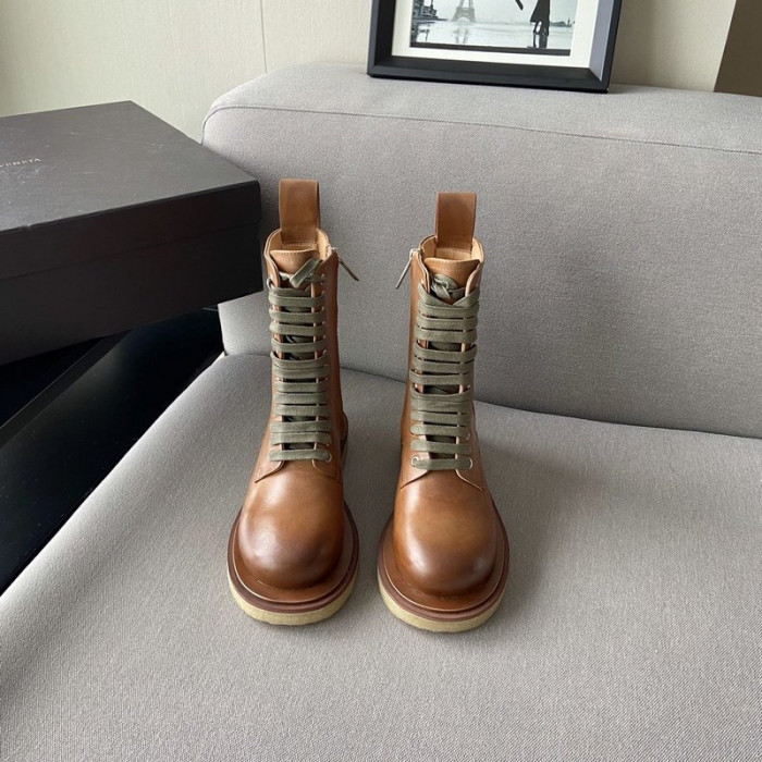 Bo*te*ga ve*ne*ta sneaker