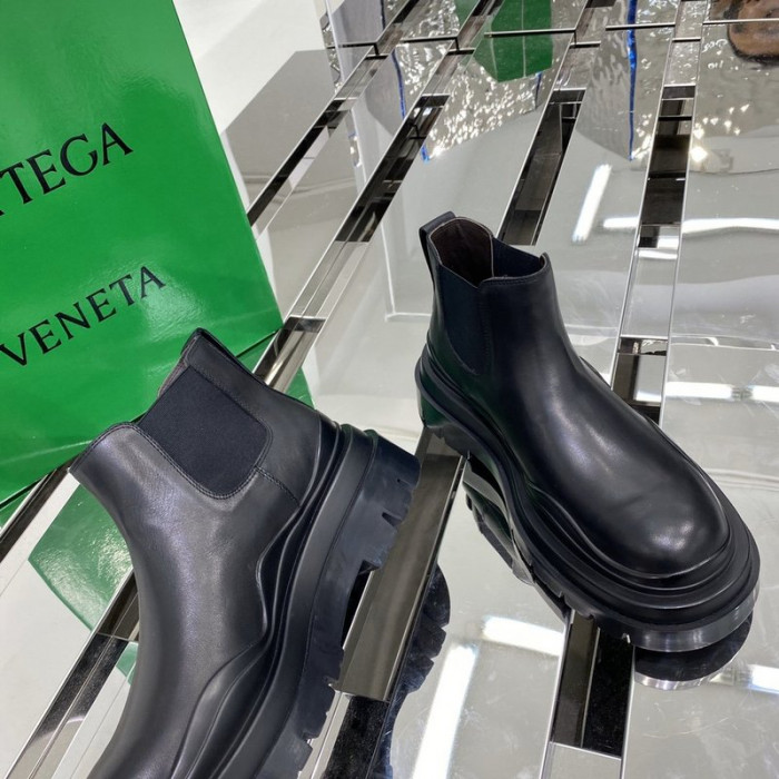 Bo*te*ga ve*ne*ta sneaker