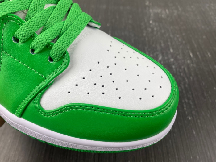 Air Jordan 1 Low “Lucky Green” DC0774-304