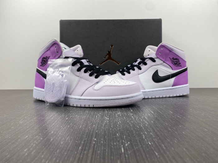 Air Jordan 1 Mid SE DC9517-600