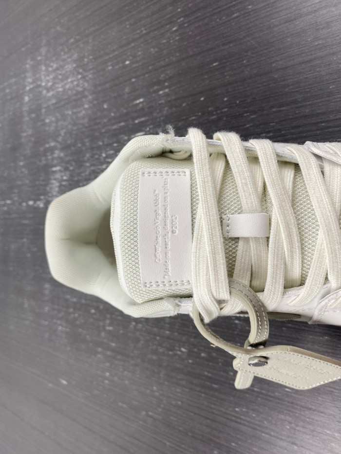 OW OUT OF OFFICE LOW-TOP SNEAKERS OW-66