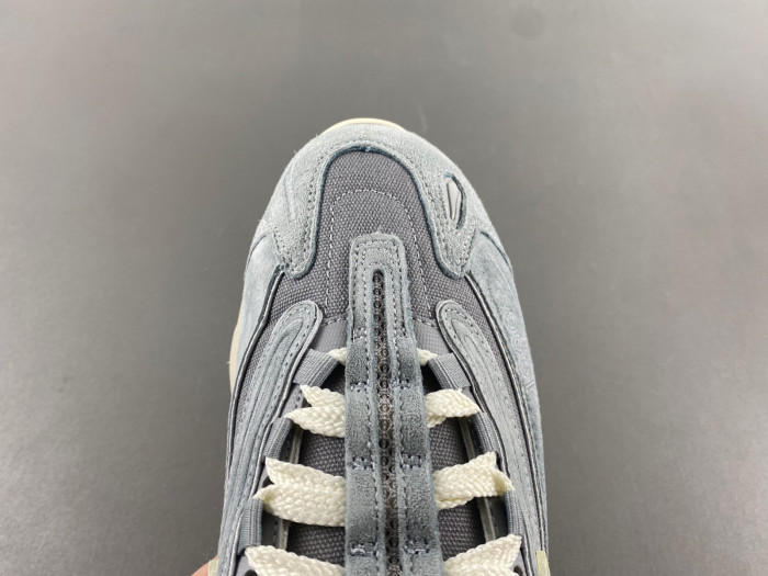 New New Balance 1000