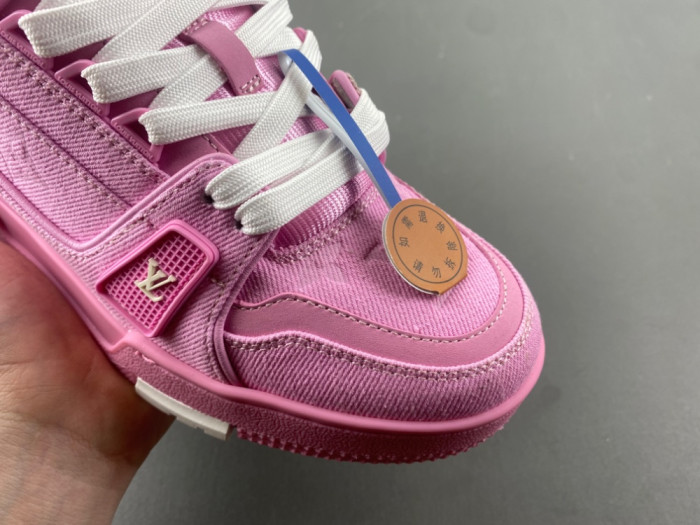 l0*is V*t0n lv trainer lvt-205