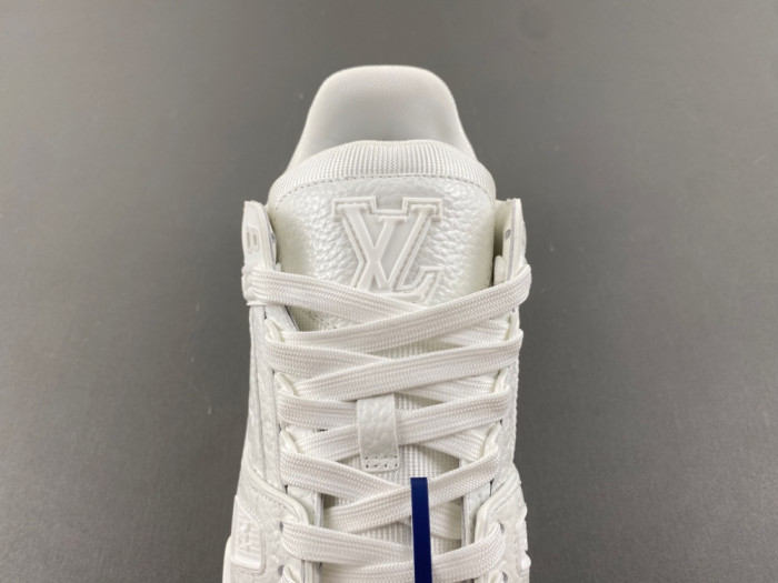 l0*is V*t0n lv trainer lvt-199