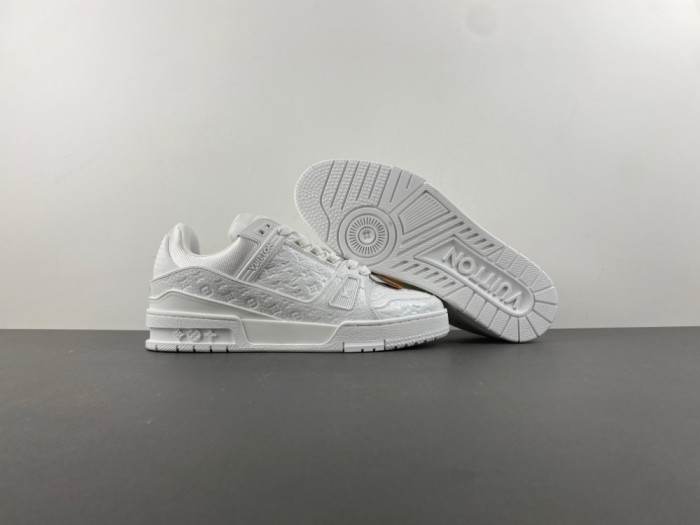 l0*is V*t0n lv trainer lvt-199