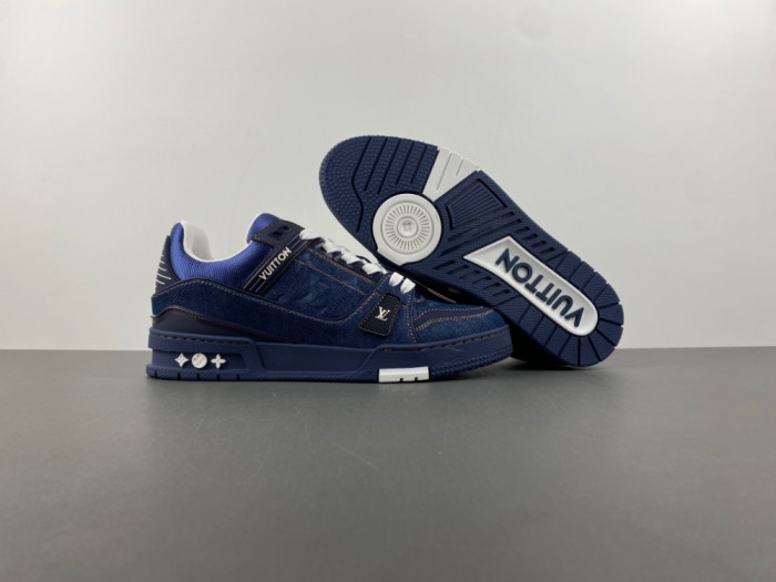 l0*is V*t0n lv trainer lvt-204