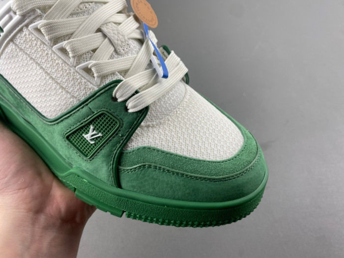 l0*is V*t0n lv trainer lvt-206