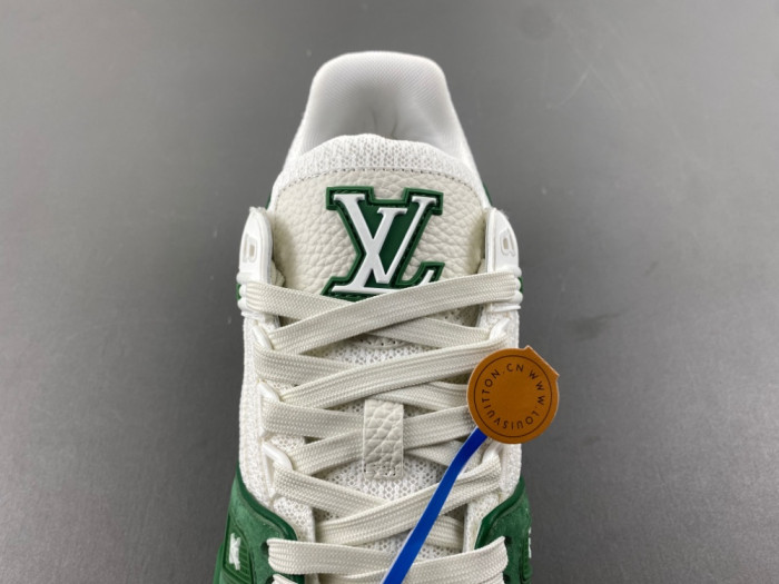 l0*is V*t0n lv trainer lvt-206