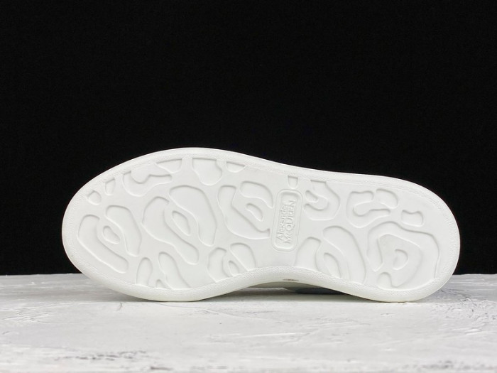 ale*d*r M*Q*en sole sneakers black