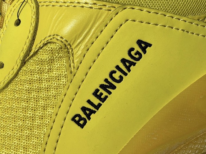 BL TRIPLE TRAINER ‘YELLOW 544351 W09O1 6501