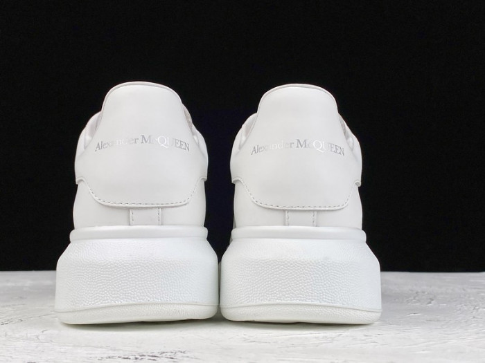 ale*d*r M*Q*en sole sneakers black