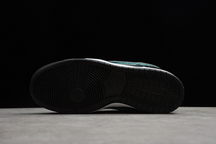 nike sb dunk low diamond S*pply co black diamond bv1310-001