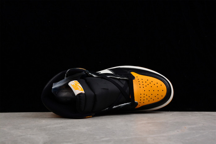 AIR JORDAN 1 HIGH OG “YELLOW TOE” 555088-711