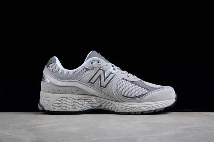 New Balance 2002 M2002RO