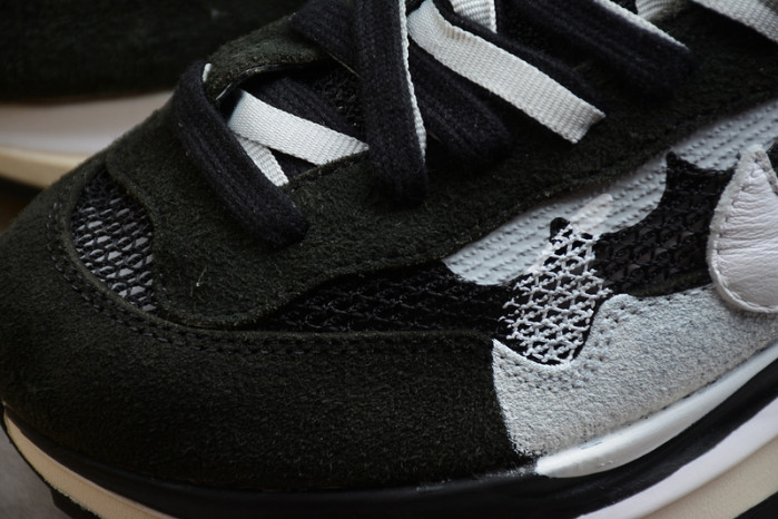 Nike Vaporwaffle sacai Black White - CV1363-001