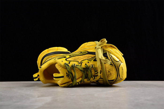 B*ALENCIAGA 3XL SNEAKER YELLOW W3XL27010
