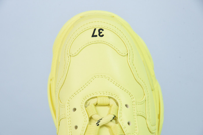 BL TRIPLE S TRAINERS