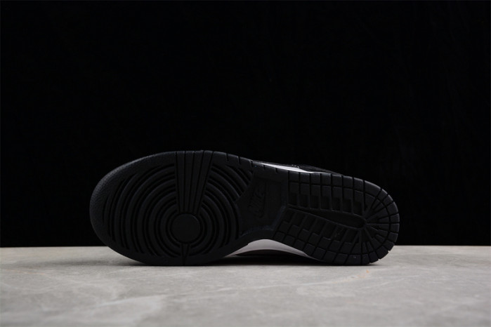 Nike Dunk Low Black Grey Green Strike FQ2205-001