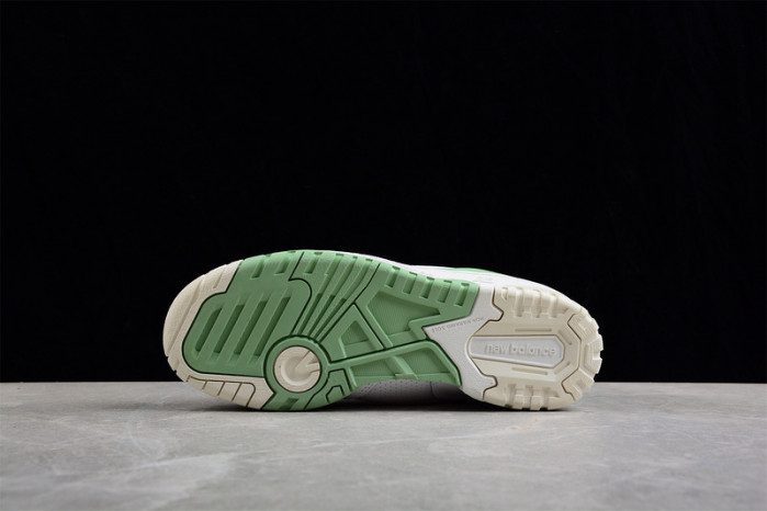 NEW BALANCE 550 WHITE GREEN BB550FS1
