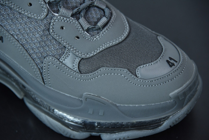 BL TRIPLE S TRAINERS