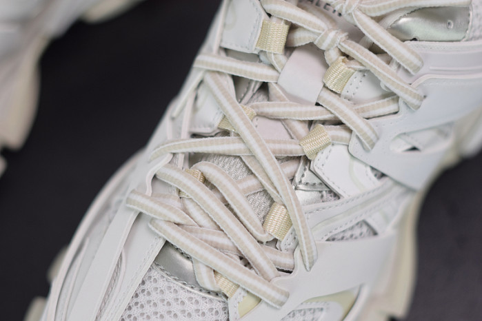 BL TRIPLE S TRAINERS