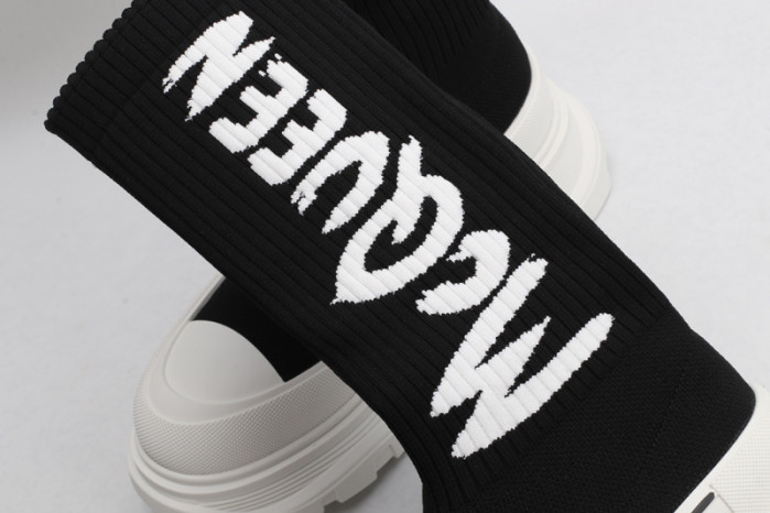 ale*d*r M*Q*en sneakers