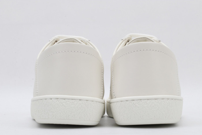 GC Ace Embroidered Low-Top Sneaker white with bee