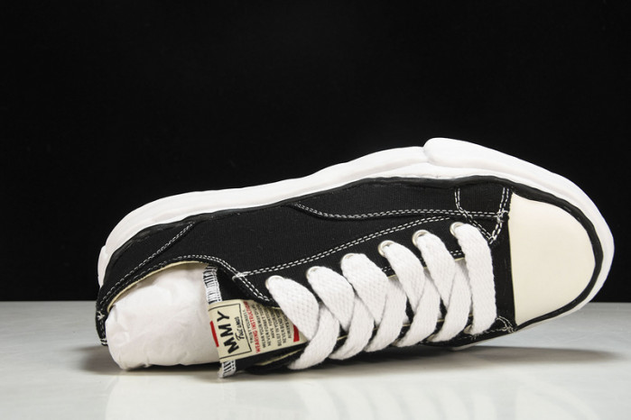 Ma*s*n mihara yasuhiro sneaker mmy-30