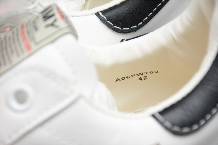 Ma*s*n mihara yasuhiro sneaker ao6fw702