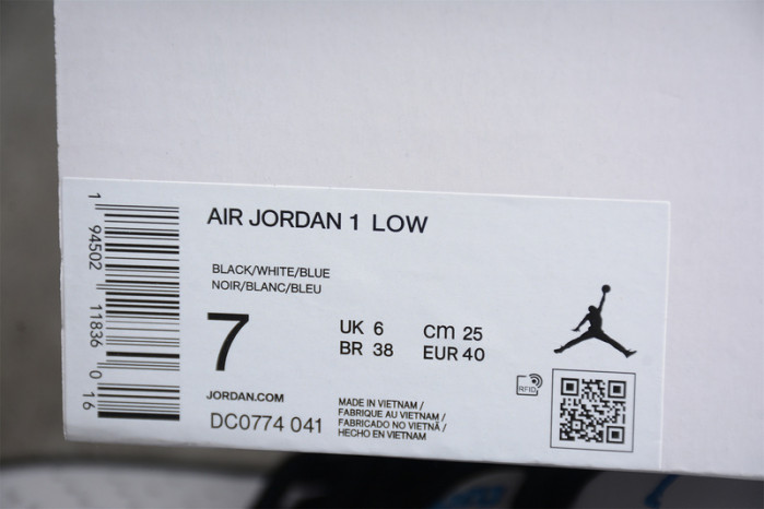 WMNS AIR JORDAN 1 LOW 