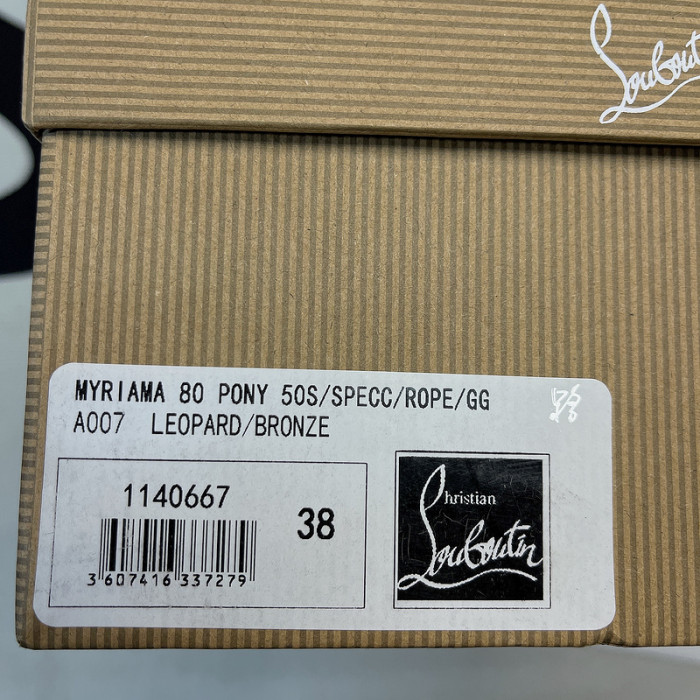 Ch**an louboutin heel