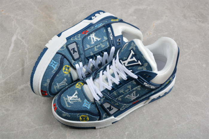 l0*is V*t0n lv trainer lvt-210