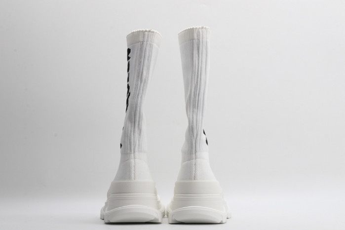 ale*d*r M*Q*en sneakers