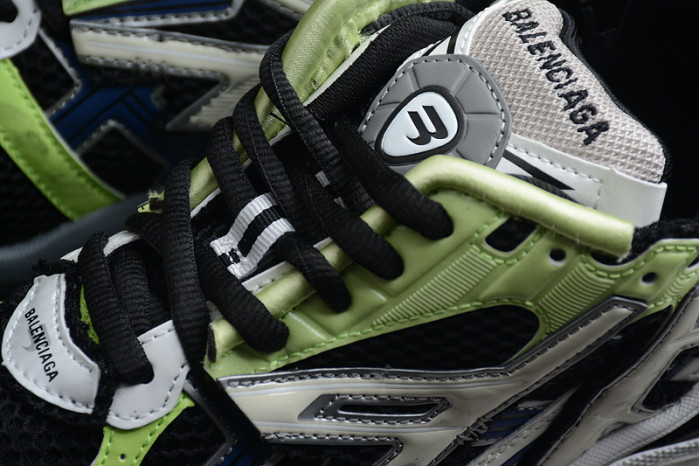 BC Runner W1RC6-0203