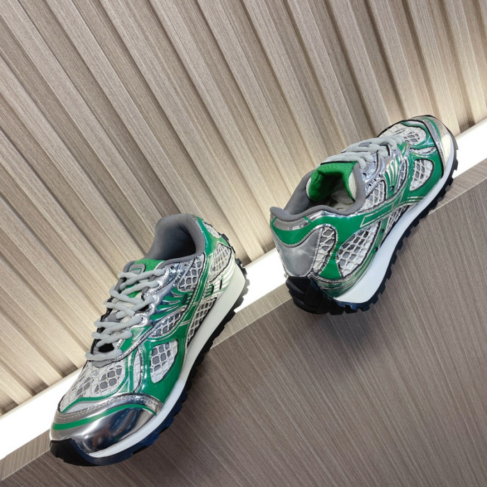 Bo*te*ga ve*ne*ta sneaker bv-32