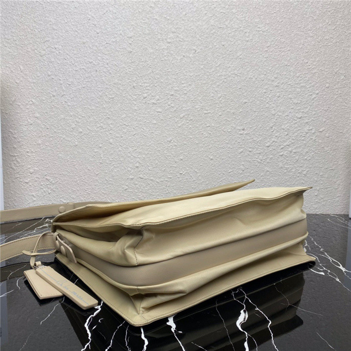 Pra*a medium padded nylon shoulder bag