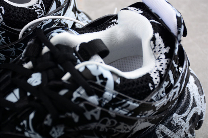 BL TRAINERS TRACK W3RRA1090