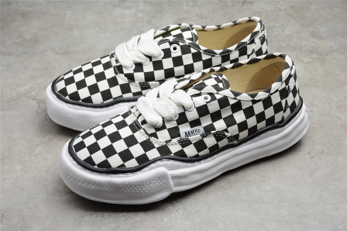 Ma*s*n mihara yasuhiro sneaker ao2fw706