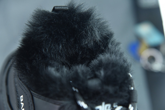 BL TRIPLE S TRAINERS