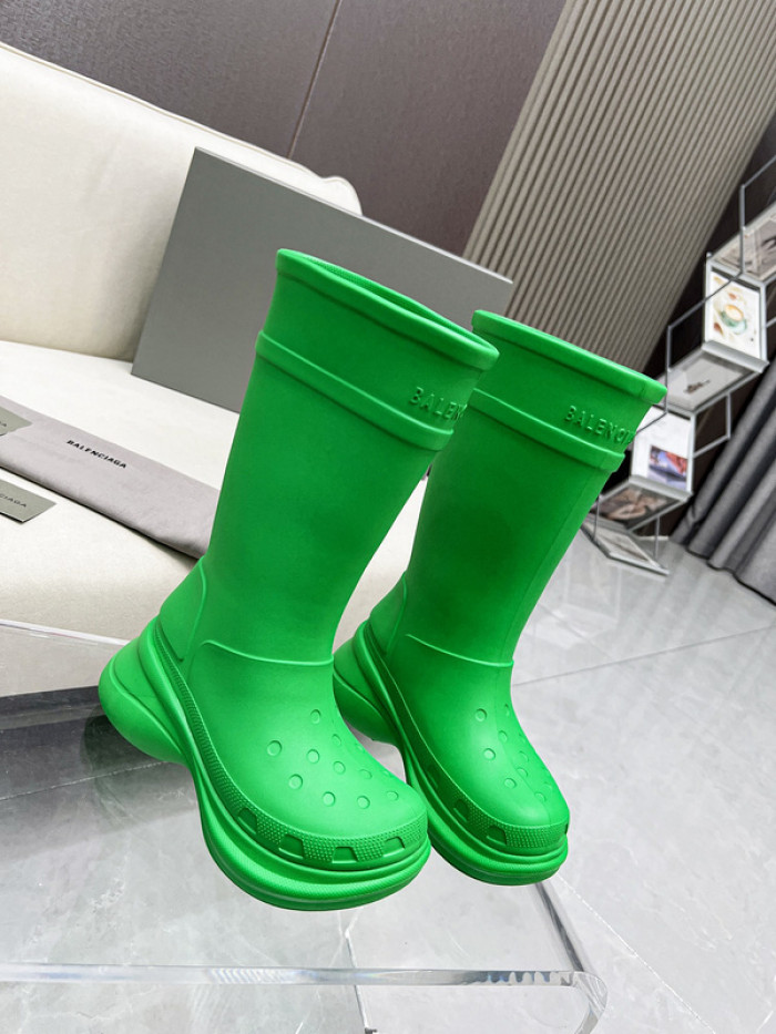 ba*len*cia*ga x Cr*0*s chunky rubber boots