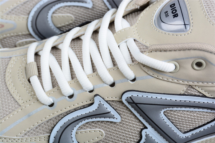 DR B30 TRAINER SNEAKER