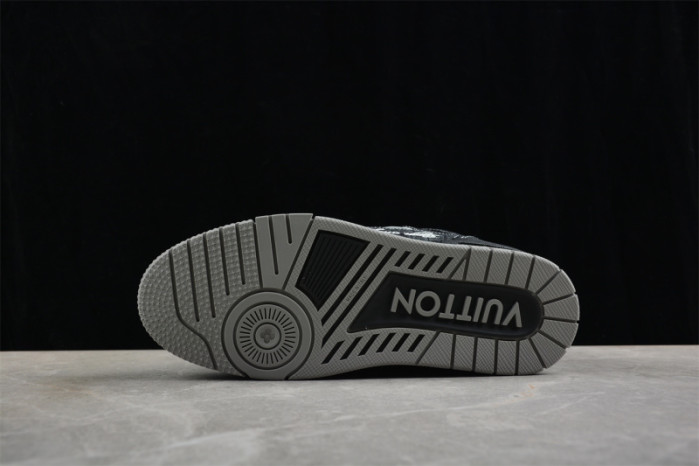 l0*is V*t0n lv trainer lvt-209