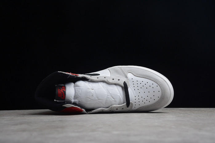 Jordan 1 Retro High Light Smoke Grey - 555088-126