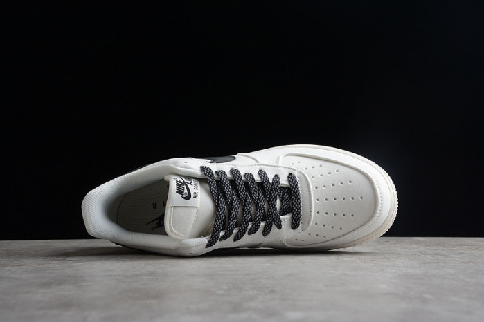 NIKE Air Force 1 315122-104