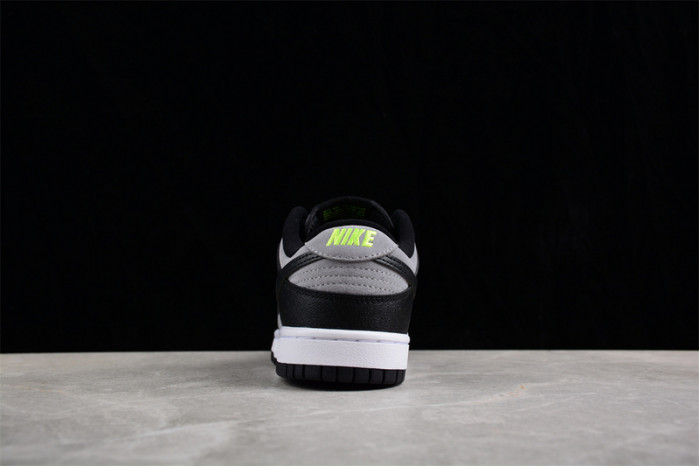 Nike Dunk Low Black Grey Green Strike FQ2205-001