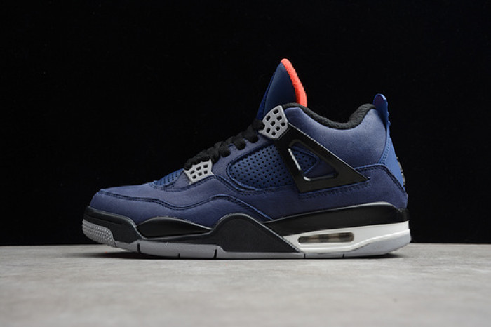 Air Jordan 4 WNTR 
