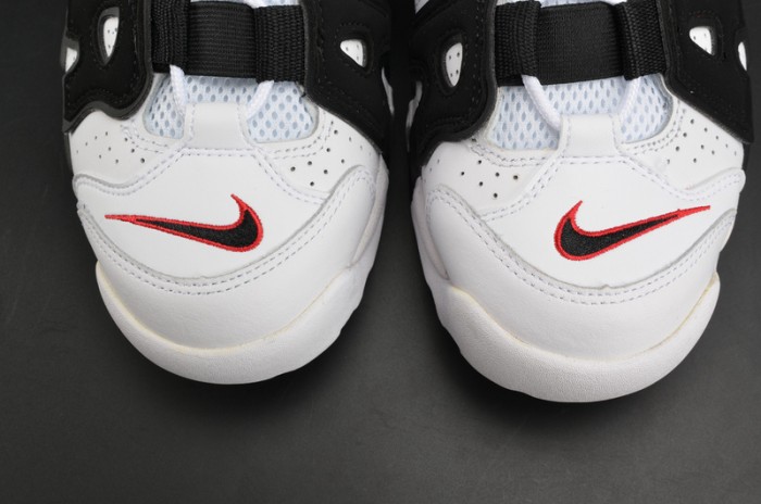 Nike Air More Uptempo “Scottie Pippen” PE white/ black mens 414962-105