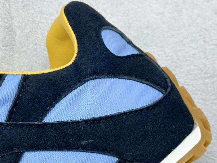 bo*te*ga Ve*ne*ta sneaker bvs-045